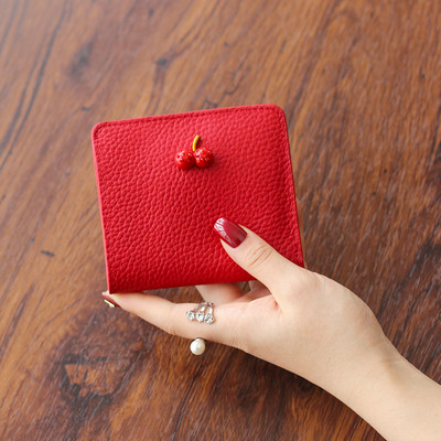 Naiste igapäevane kaunistusega nahast rahakott