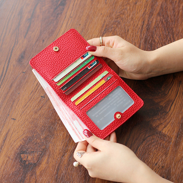 Naiste igapäevane kaunistusega nahast rahakott