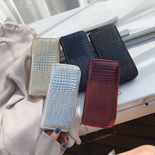 Új modell női pénztárca eko bőrből, fényes hatással