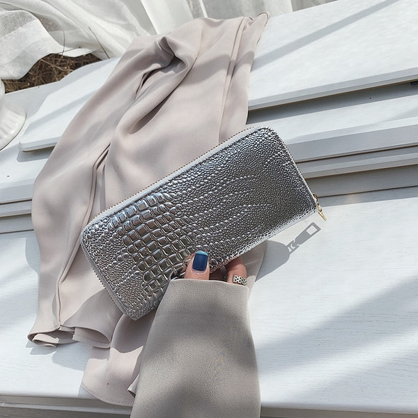 Új modell női pénztárca eko bőrből, fényes hatással