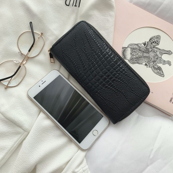 Új modell női pénztárca eko bőrből, fényes hatással