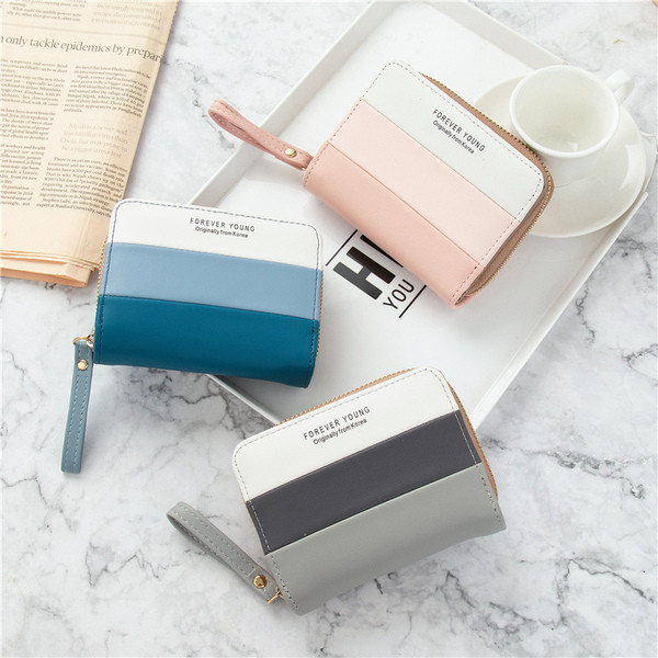 Napi női pénztárca feliratokkal