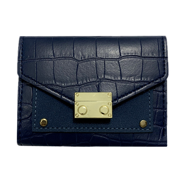 Aktuális női pénztárca csattal