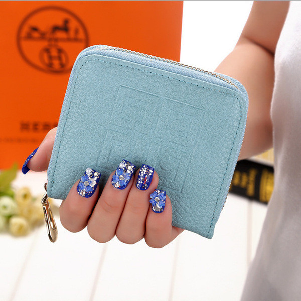 Μίνι γυναικείο πορτοφόλι με φερμουάρ και 3D εκτύπωση