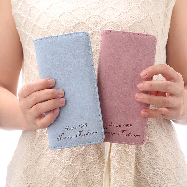 Naujo švaraus modelio moteriška piniginė