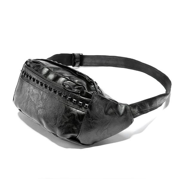 Öko-nahast moodne tõmbluku ja neetidega meestekott