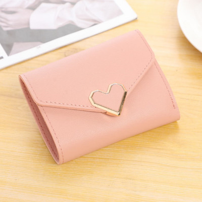 Mini ženski novčanik s 3D kopčom u obliku srca