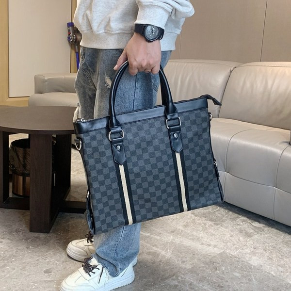 Férfi mindennapi táska hosszú és rövid fülekkel