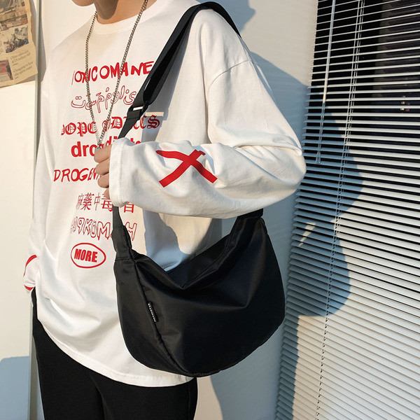 Muška sportska torba s dugom ručkom