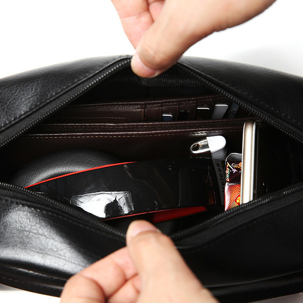 Έκο δερμάτινη τσάντα τετράγωνου μοντέλου κατάλληλη για άνδρες και γυναίκες