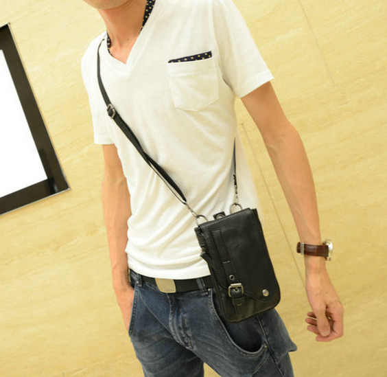 Alkalmi férfi műbőr táska csattal