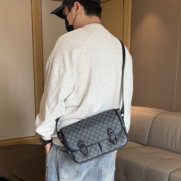 Muška kožna torba s dugom ručkom