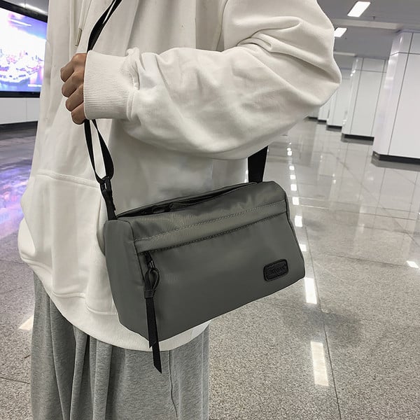 Uue mudeli õlakott - sobib nii meestele kui naistele