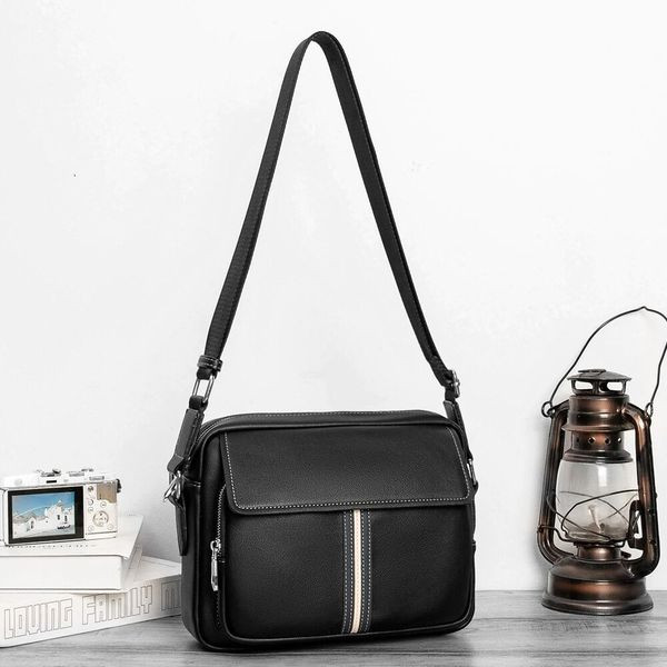 Muška kožna torba s dugom ručkom i prednjim džepom