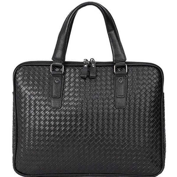 Uut mudelit kandiliste sangadega meestekott