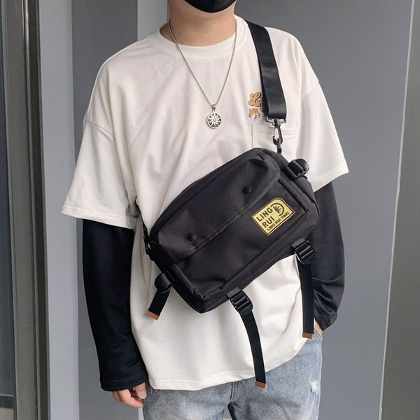 Muška svakodnevna torba u tri boje sa dugom ručkom