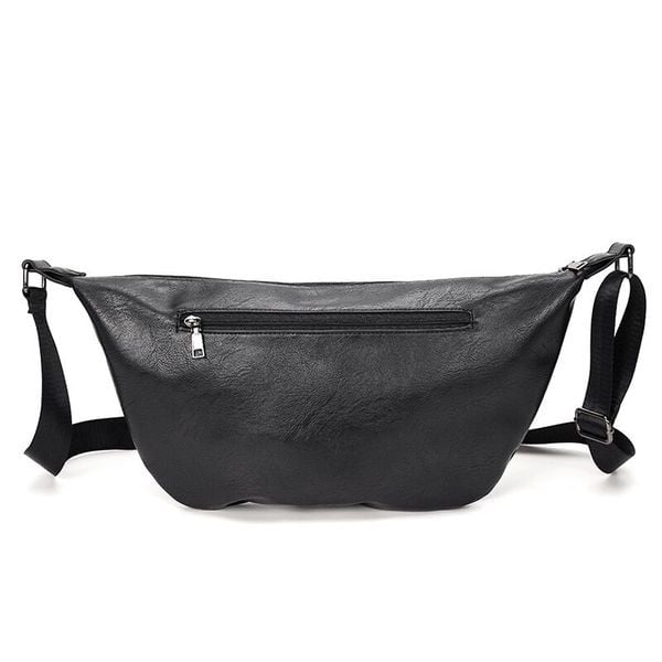 Modern férfi táska hosszú füllel, fekete színben