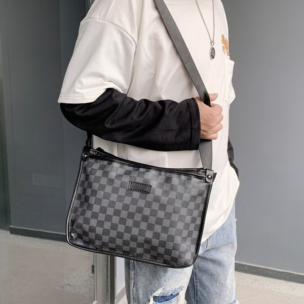 Pika sangaga ökonahast meeste ruuduline kott