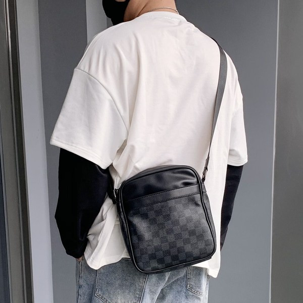 Új modell férfi alkalmi táska műbőrből és hosszú füllel