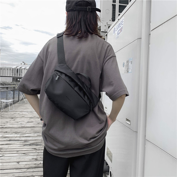 Igapäevane lühikese ja pika sangaga meestekott