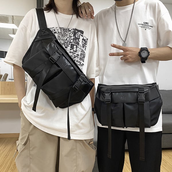 Ανδρική τσάντα μοντέρνα με αγκράφες