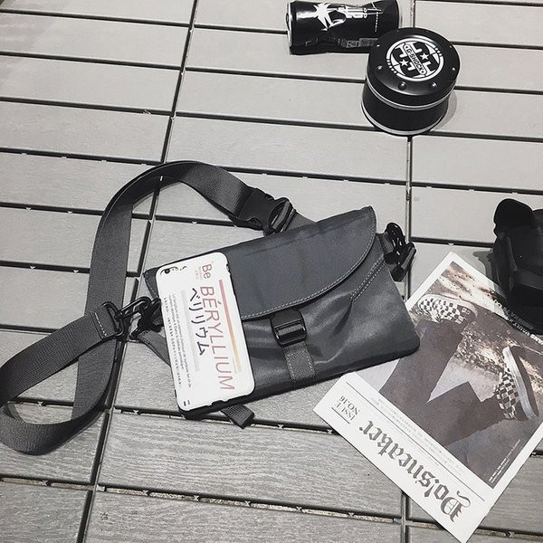 Férfi textiltáska hosszú füllel, fekete és szürke színben