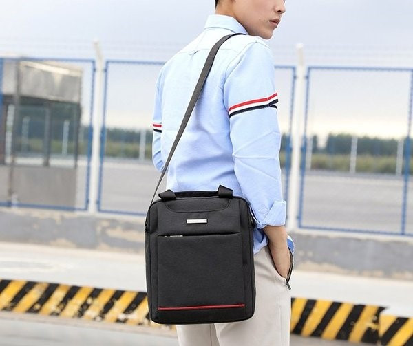 Ανδρική υφασμάτινη τσάντα - κατάλληλη για κάθε μέρα