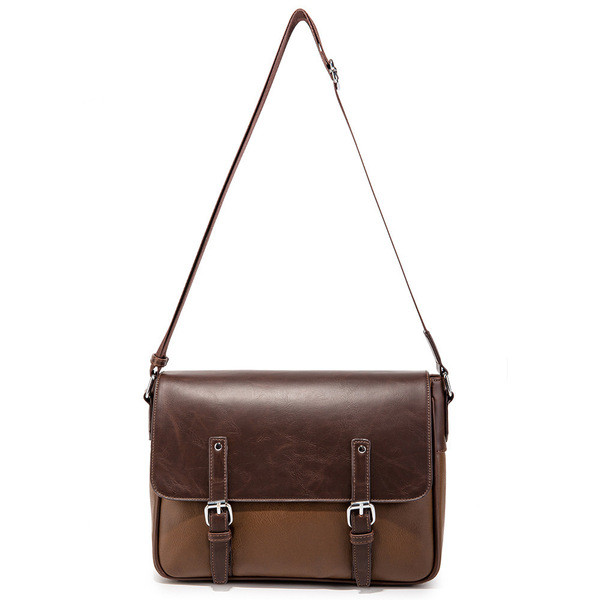 Pruunist kunstnahast vabaaja meeste kott