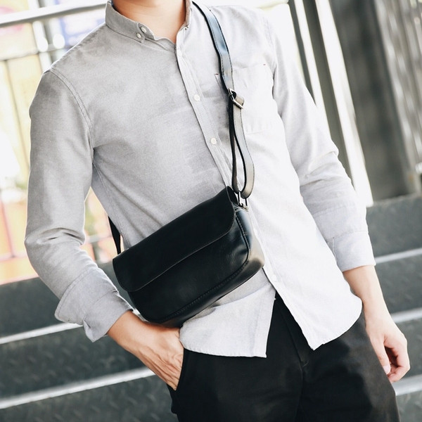 Ανδρική έκο δερμάτινη τσάντα με μακριά λαβή σε τρία χρώματα