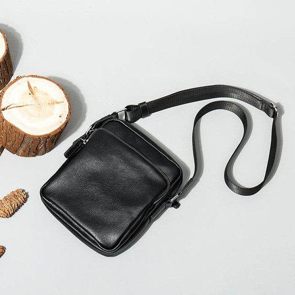 Ανδρική έκο δερμάτινη τσάντα με υφασμάτινη λαβή - μαύρο χρώμα