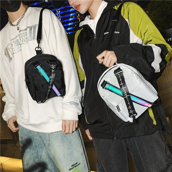 Jelenlegi férfi válltáska - két színben