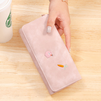 Нов модел дамски портфейл с бродерия -два модела