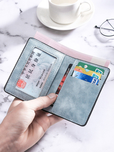 Női bőr pénztárca kártyazsebbel, különböző színekben