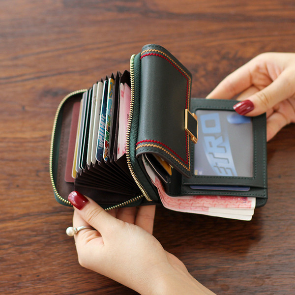 Kis női bőr pénztárca