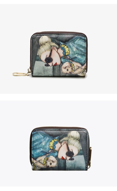 Värvilise mustriga väike rahakott isiklike dokumentide jaoks