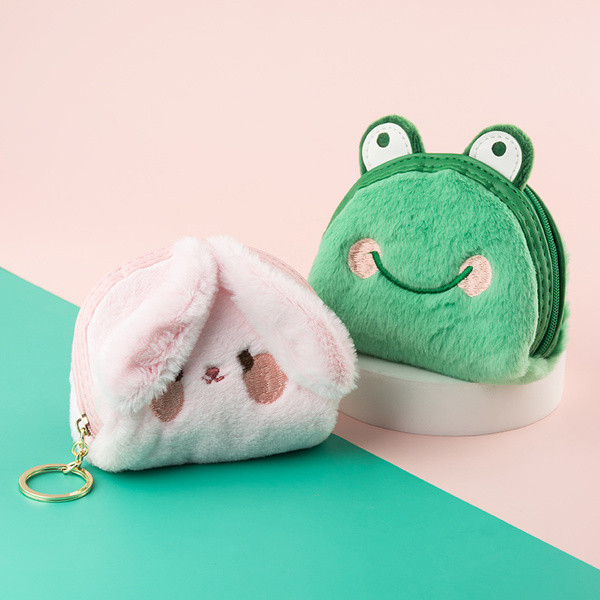 Νέο μοντέλο γυναικείο πορτοφόλι με τρισδιάστατο στοιχείο αρκετά μοντέλα