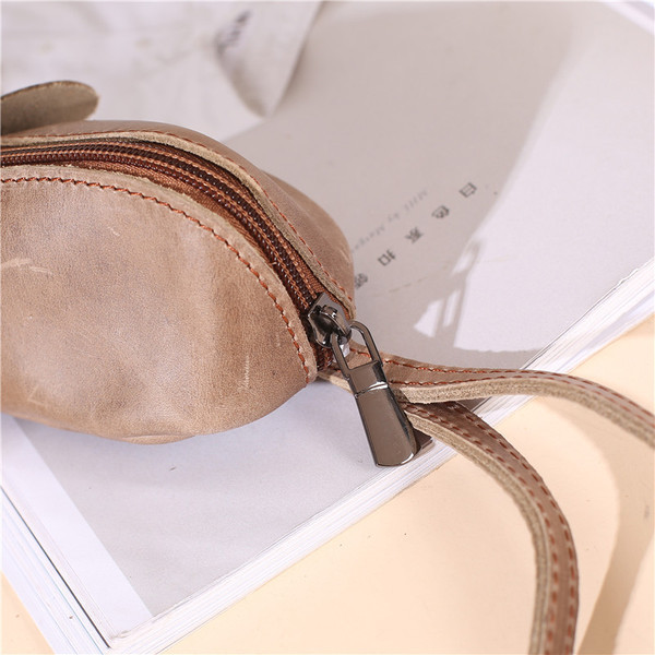 Egy kis 3D pénztárca egér formájú