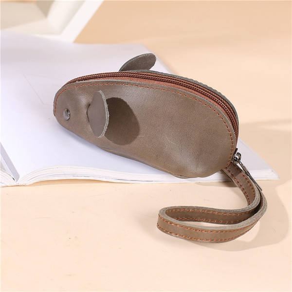 Egy kis 3D pénztárca egér formájú