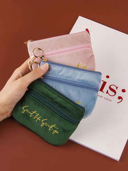 Textil pénztárca érme hímzéssel