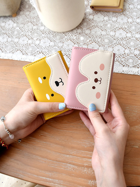 Naiste kunstnahast rahakott aplikatsiooniga