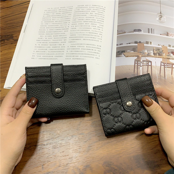 Έκο δερμάτινο πορτοφόλι σε τετράγωνο σχήμα