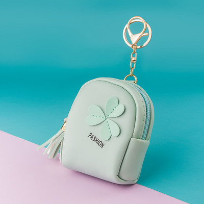 Γυναικείο έκο δερμάτινο πορτοφόλι με τρισδιάστατο στοιχείο και επιγραφή