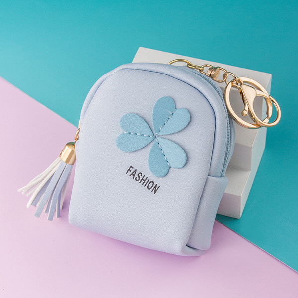 Női bőr pénztárca 3D elemmel és felirattal