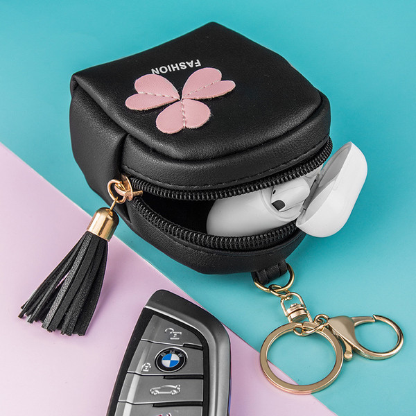 Női bőr pénztárca 3D elemmel és felirattal