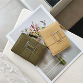 Νέο μοντέλο γυναικείο έκο δερμάτινο πορτοφόλι με μεταλλικό στοιχείο σε διάφορα χρώματα