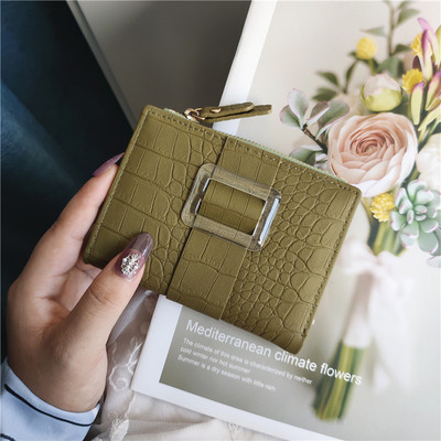 Νέο μοντέλο γυναικείο έκο δερμάτινο πορτοφόλι με μεταλλικό στοιχείο σε διάφορα χρώματα