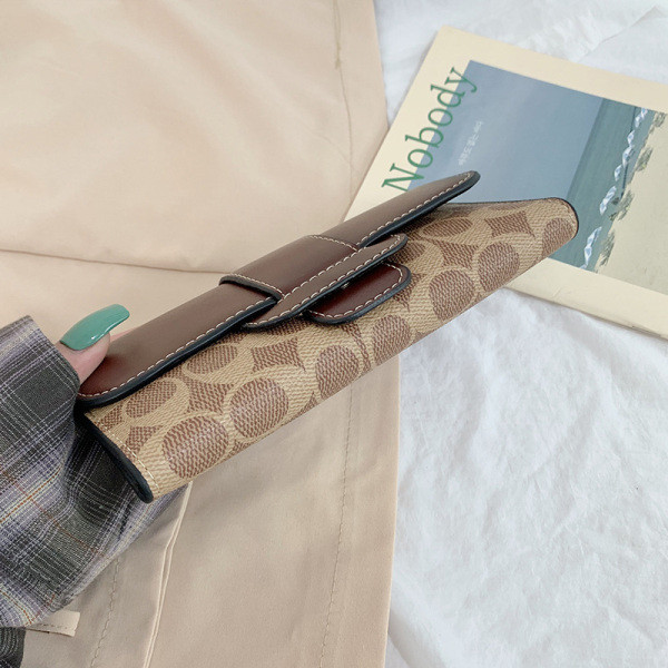 Novi model kožnog novčanika za žene dva modela