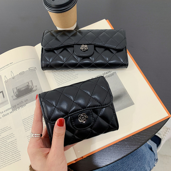 Novi model ženskog novčanika od umjetne kože - dvije veličine