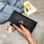 Naiste nahast rahakott metallist kaunistusega viies värvitoonis