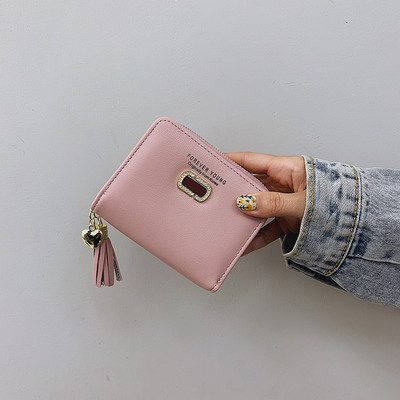 Γυναικείο πορτοφόλι με φούντα - οικολογικό δέρμα